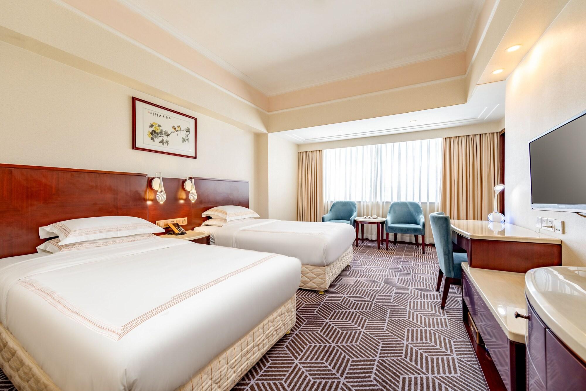 Overseas Chinese Friendship Hotel Гуанджоу Екстериор снимка