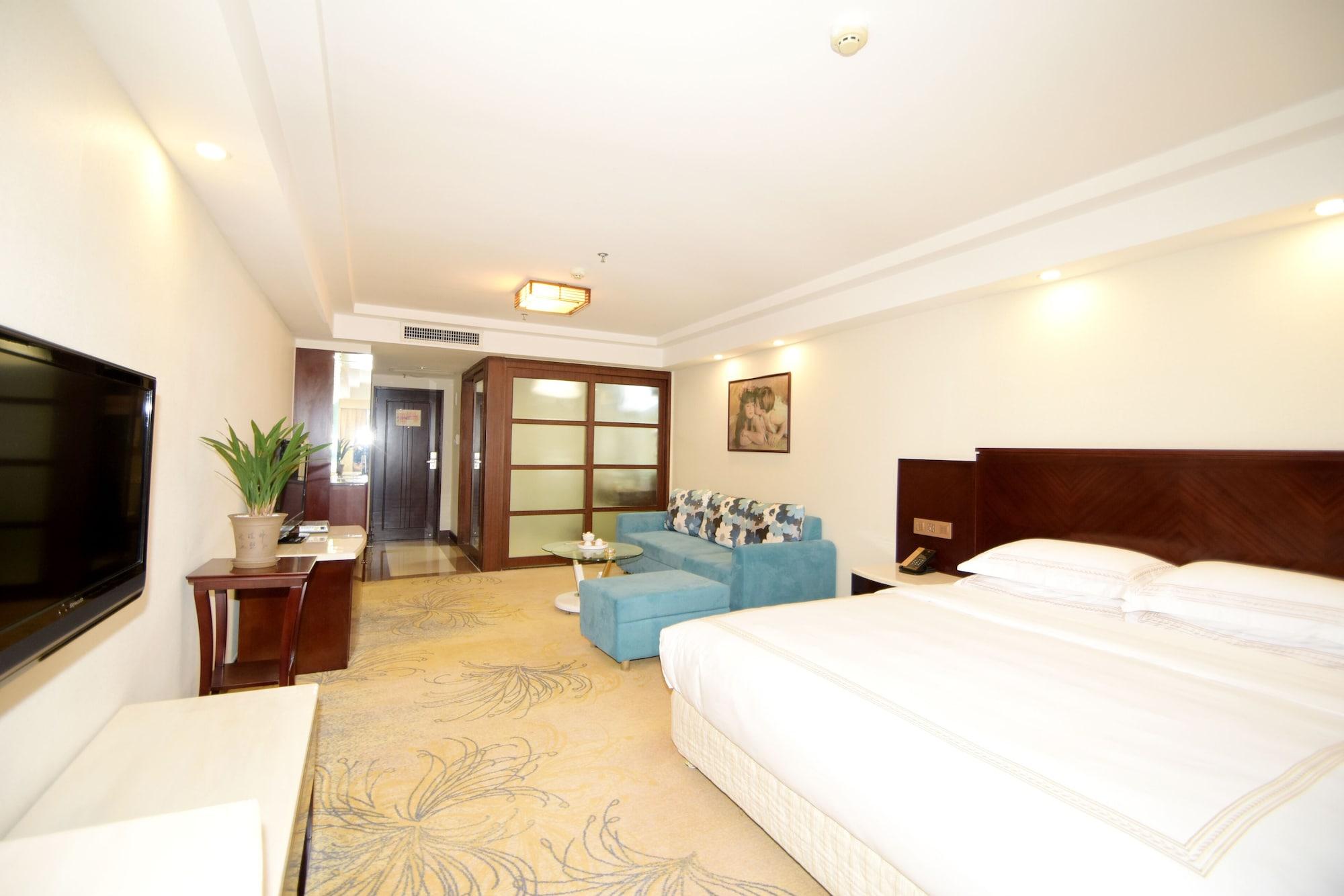 Overseas Chinese Friendship Hotel Гуанджоу Екстериор снимка