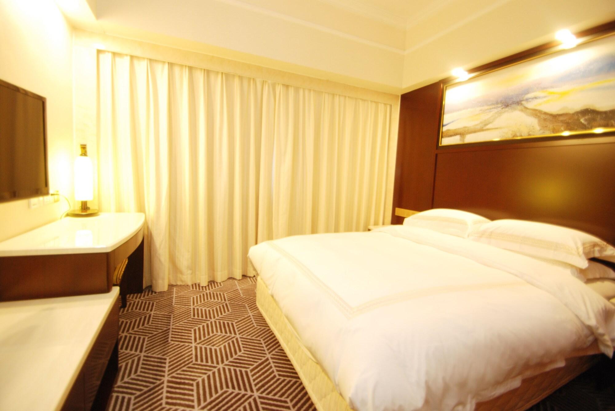 Overseas Chinese Friendship Hotel Гуанджоу Екстериор снимка