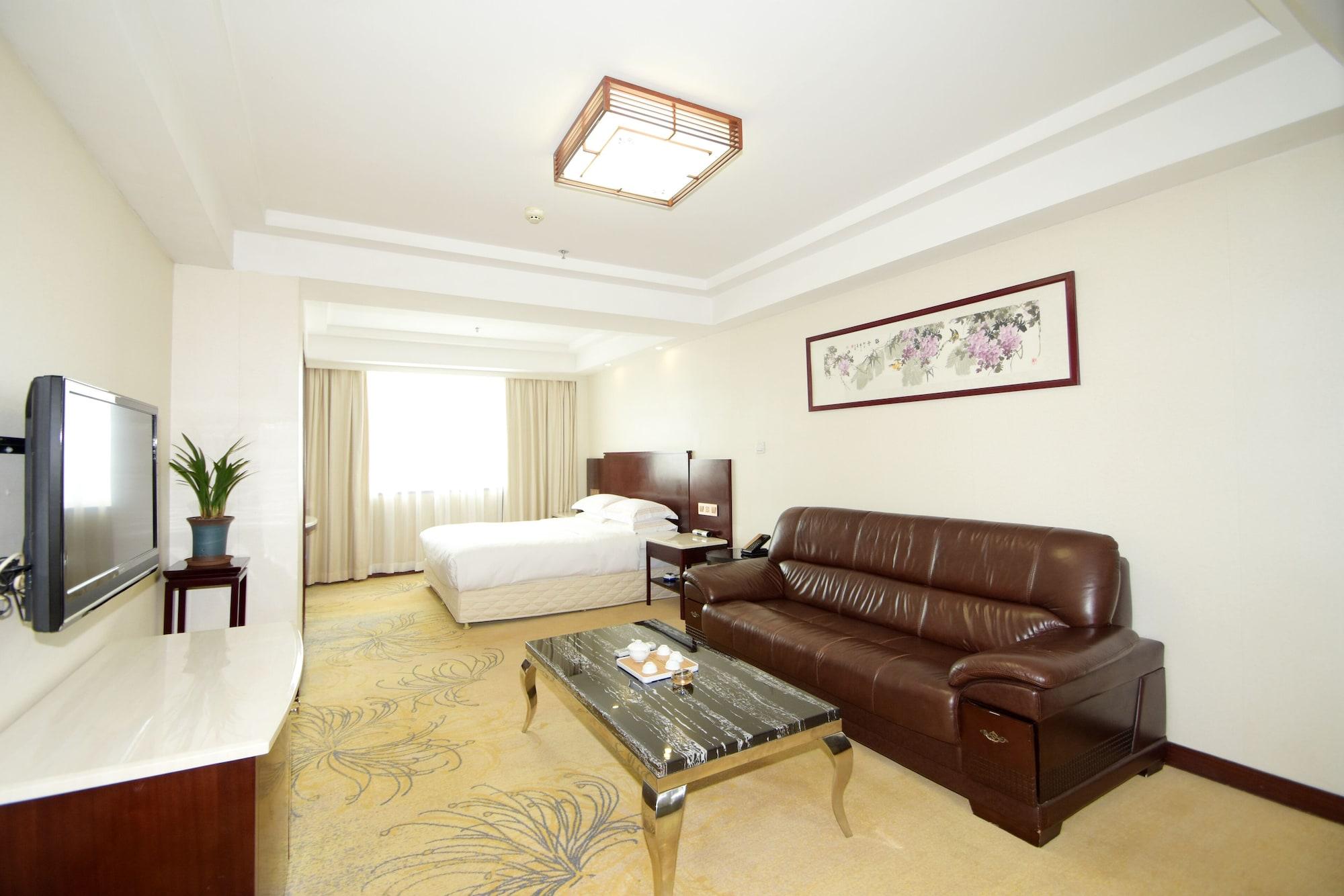 Overseas Chinese Friendship Hotel Гуанджоу Екстериор снимка