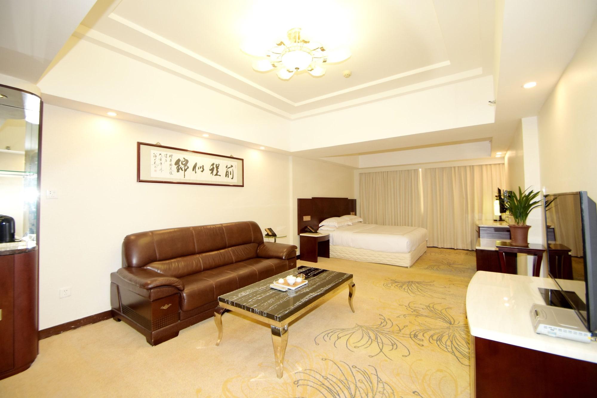 Overseas Chinese Friendship Hotel Гуанджоу Екстериор снимка