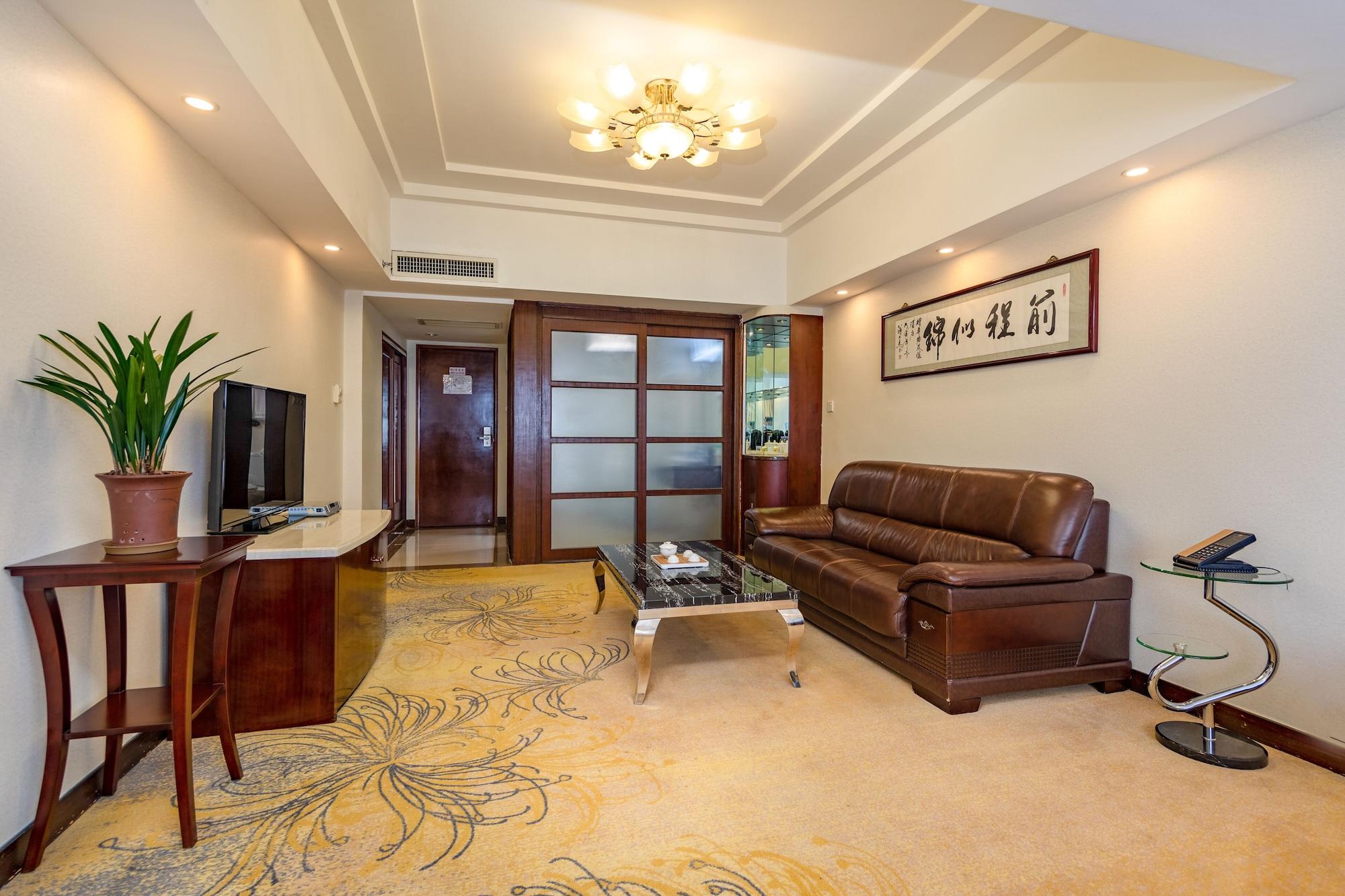 Overseas Chinese Friendship Hotel Гуанджоу Екстериор снимка