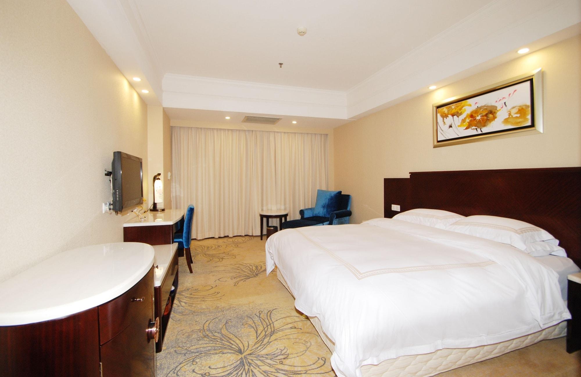 Overseas Chinese Friendship Hotel Гуанджоу Екстериор снимка